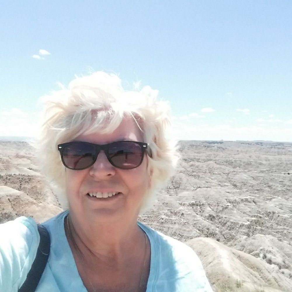 Meet your Posher, Marie